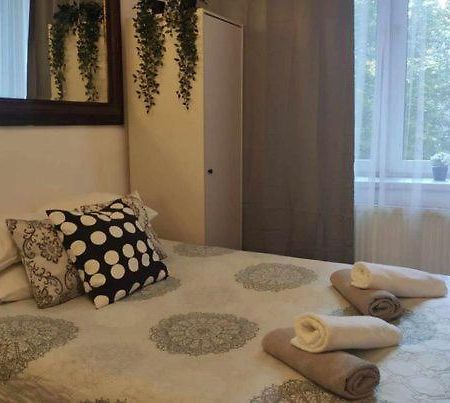 Your trip apartment  Cracovie Extérieur photo
